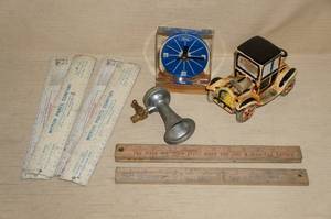 lot 149 image: Vintage Automotive Collectibles