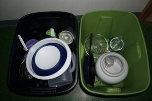 lot 200 image: Food Prep and Serving Pieces