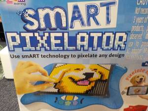 lot 10 image: Smart Pixelator...