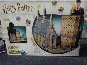 lot 12 image: Harry Potter Puzzle and Wrebbit Puz...