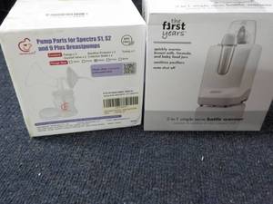 lot 19 image: 2 in 1 Simple Serve Bottle Warmer a...