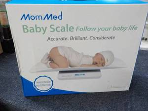 lot 23 image: Mom Med Baby Scale...