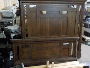 lot 51 image: FullQueen Broyhill Headboard, Foot...