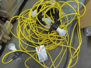 lot 63 image: Outdoor Light Cord...