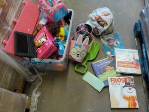 lot 65 image: Large lot of Toys everything pictu...