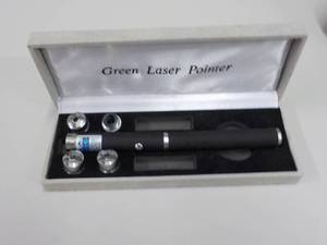 lot 77 image: Green Laser Pointer...