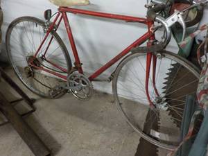lot 99 image: Red Vintage Bike...