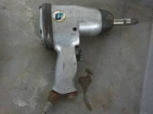 lot 118 image: Air Compressor Tool...