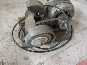 lot 131 image: Bench Grinder...