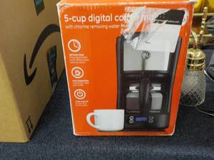 lot 175 image: Savor 5 Cup Digital Coffee Maker...