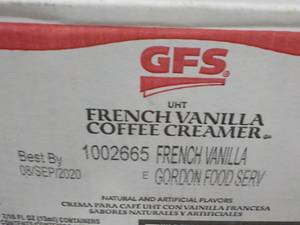 lot 177 image: GFS French Vanilla Coffee Creamer ...