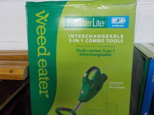 lot 304 image: Featherlite Weed Eater new in box...