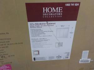 lot 305 image: Home Decorators Collection White Fi...