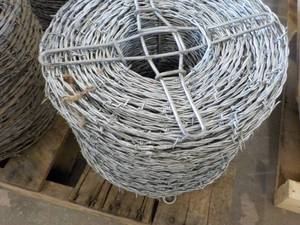 lot 331 image: Roll of Barbed Wire- premium 2 poin...
