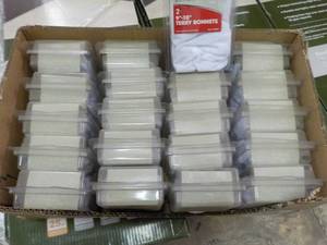 lot 365 image: Case of 20 - Auto Craft 9-10 Terr...