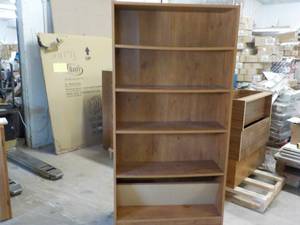 lot 382 image: Wood 5 Shelf bookcase 37 x 12 x 71...