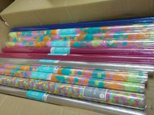 lot 391 image: 33 Cello Rolls Wrapping Paper...