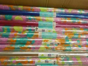 lot 392 image: 33 Cello Rolls Wrapping Paper...