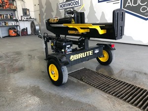 Brute 30 Ton Log Splitter -No Reserve-