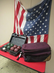 lot 432 image: SPALDING BOCCE BALL SET, INGEAR COOLER, AMERICAN FLAG