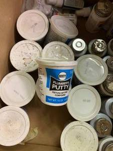 Harveys Plumbers Puddy and Paste