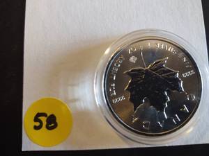 2017 .9999 1 Oz BU Silver Canada Maple Leaf. Extremely Brilliant