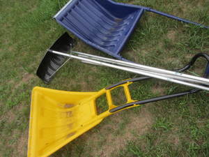 Roof Shovels & Rake
