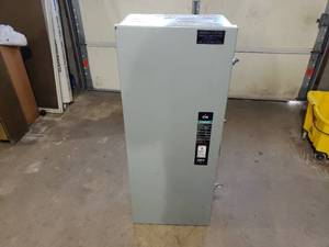 lot 23 image: Empty Siemens Electrical Box