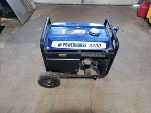 lot 39 image: Powerhorse 2200 Generator