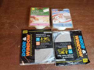 lot 53 image: Window Foam and Tub Caulk