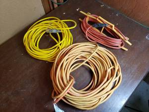 lot 60 image: 3 Heavy Duty Extension Cords