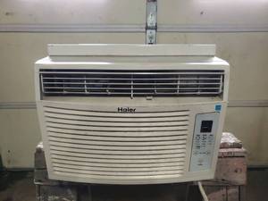 lot 79 image: Haier Air Conditioner