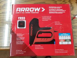 lot 95 image: New Arrow Electric Stapler