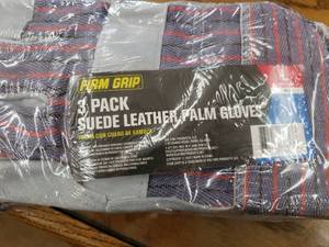lot 96 image: 3 Packs of 3 Leather Palm Gloves