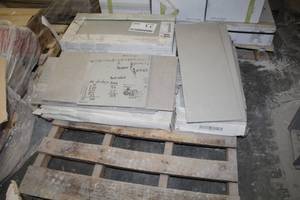 lot 23 image: Lot of (5) Boxes of Tile Flooring