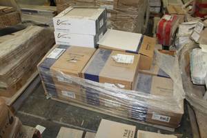 lot 33 image: Lot of (12) Boxes of Tile Flooring