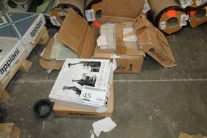 lot 45 image: Lot of (5) Boxes of Tile Flooring
