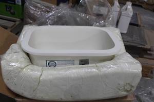 lot 119 image: Vanity Sink Ivory
