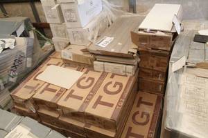 lot 134 image: Lot of (39) Boxes of Tile Flooring