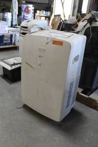 lot 19 image: LG Portable Air Conditioning Unit