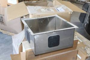 lot 177 image: Blanco Blancoquatrus Bar Sink 15x15in. Undermount Stainless Steel Sink