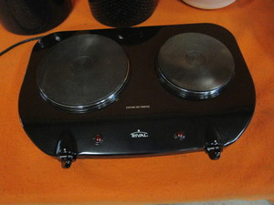 2 Burner Cooktop, Enamel Pots, Toilet Riser