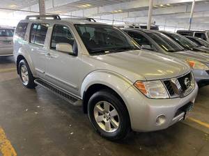 2012 Nissan Pathfinder SV 4x4