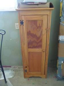 lot 4 image: Pine Cabinet
