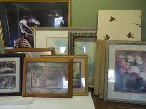 lot 14 image: Pictures, Frames, Mirror, Signed Artwork, Dcor