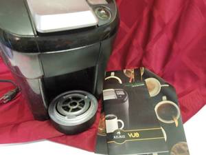 lot 27 image: Keurig Vue Coffee Maker