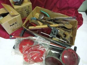 lot 41 image: Vintage Tools, Lamps, Lenses