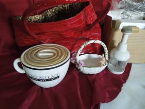 lot 48 image: Coffee Canister, Tote Bag, NIB Ceramic Easter Basket, Pampered Chef Chopper