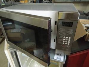 lot 86 image: Emerson Microwave