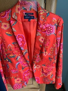 lot 149 image: 3 Womens Jones New York Blazers